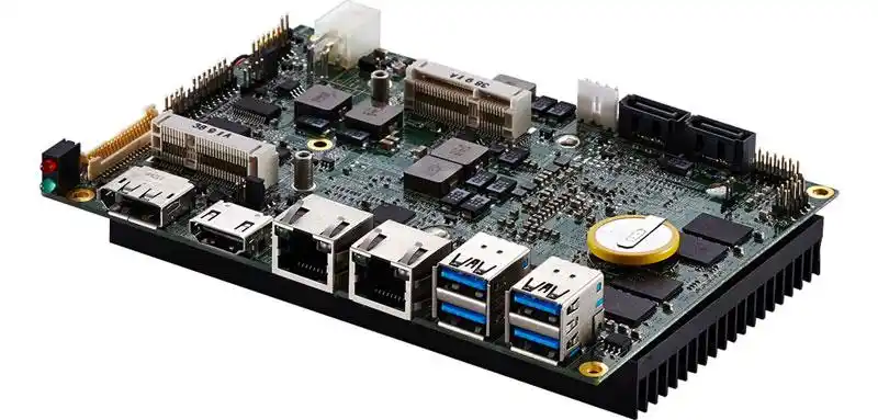 cpu:intel 第四代酷睿haswell 可实现无风扇设计  i7-4650u 双  11