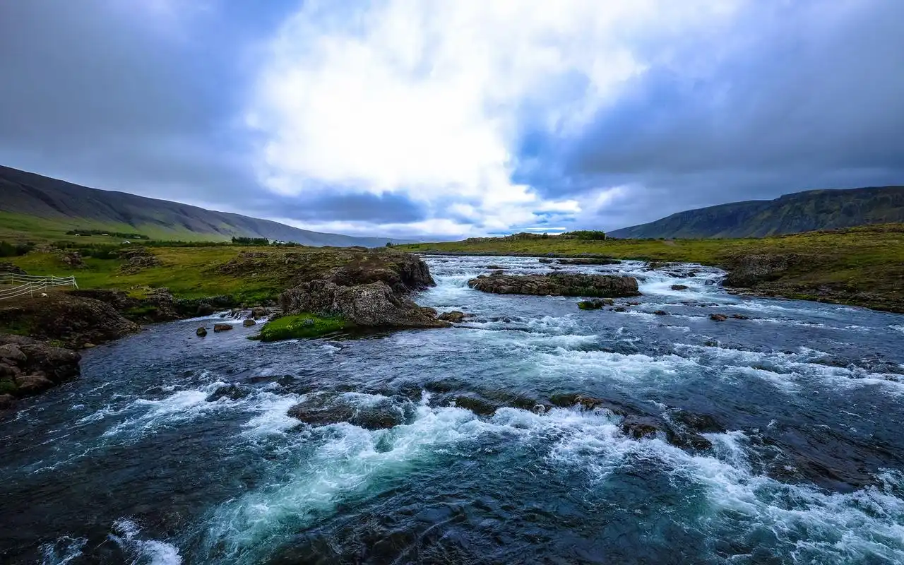 唯美迷人的希腊风景桌面壁纸