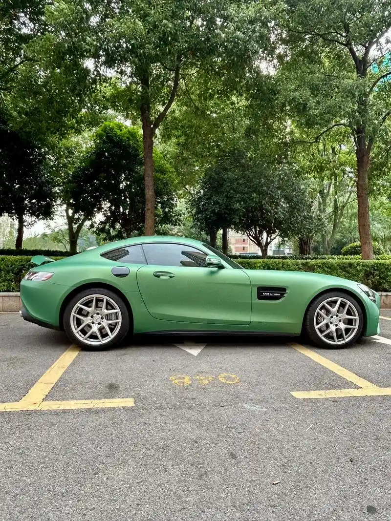 长沙汽车改色贴膜奔驰amg gt|幽光绿  这应该是每个男生 - 抖音