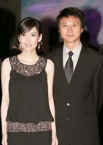 倪震上娱乐周刊"黑名单" 被谣传与周慧敏不和