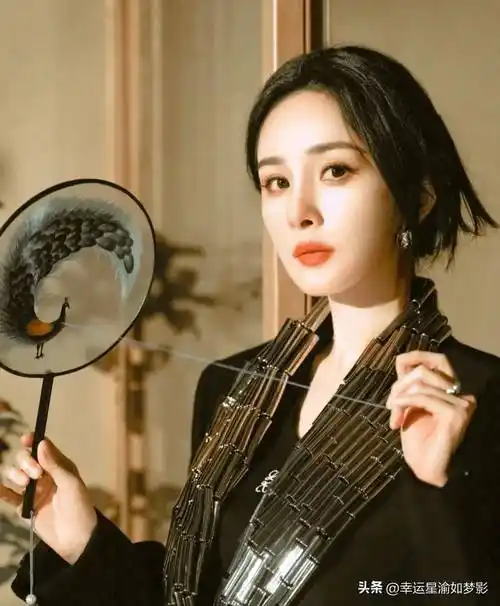 赵丽颖与凤行,陈建斌 肖战 杨幂 檀健次 杨洋 王一博最新动态