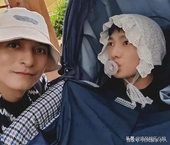 元气满满的哥哥糖分超标杨洋李一桐玩游戏好像偶像剧