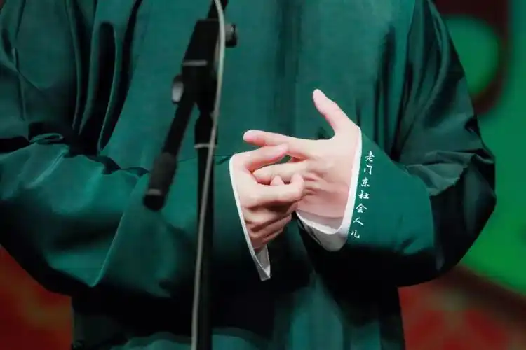 说孟鹤堂是德云社的颜值担当有人要反驳么刷新篇