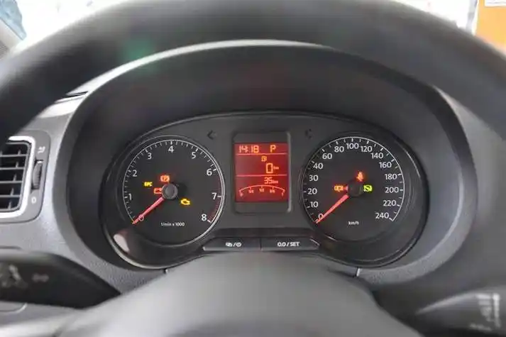 大众仪表盘不显示车速怎么调