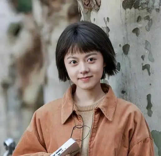 家庭条件也不错,赵今麦的人生像是"开了挂"|演员|童星|王俊凯_网易