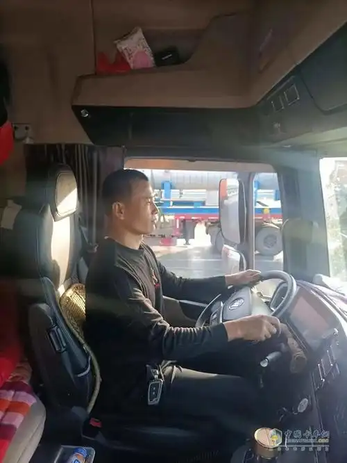 新est天然气重卡不负信赖妥妥拿捏低气耗