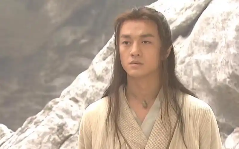 李亚鹏谈退圈,称不想一辈子都演戏:是淡泊名利,还是假装清高?