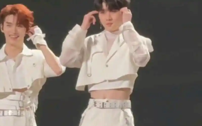 【马嘉祺】"啊啊啊啊啊嘉祺跳女团舞!