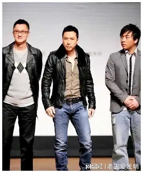 长得英俊帅气,却输在"个子矮"上,这几位男星身高太不懂事了!