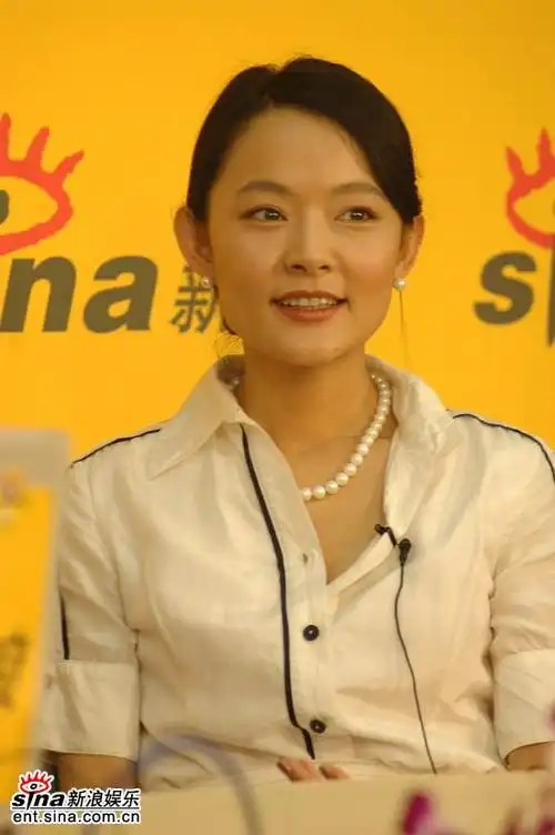 图文张晶晶新浪聊德龄公主珍珠项链