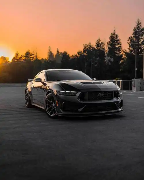 野马跑车图片 我会用72.5万去追逐我的梦想,因为我害怕错过这一次机会