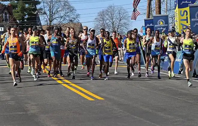 22年波士顿马拉松成就全新传奇