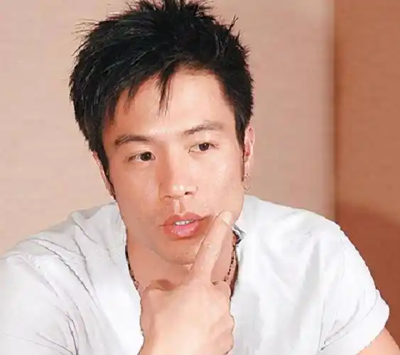 原创70后男艺人的爱情爱过李玟爱过谢婷婷最后娶外国女子为妻