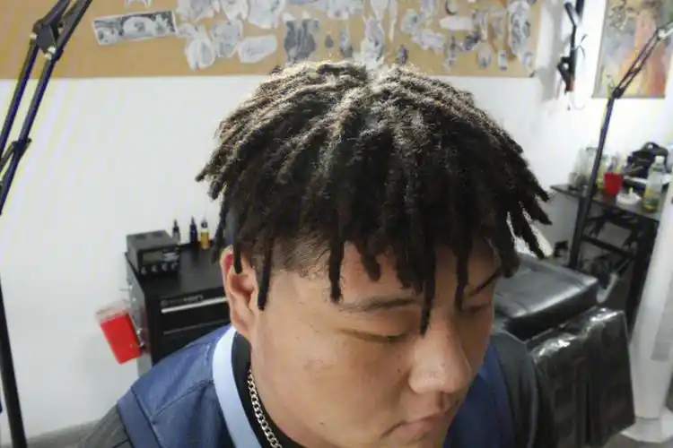 短款脏辫打理#西安黑人烫  #男生黑人烫#兰州黑人烫  #兰州脏辫