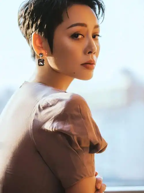 ⚠️宁静 我一直是觉得我一线⚠️宁静在采访中称参加_圈子-