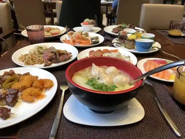 128位奢华自助午餐海鲜刺身牛扒羊扒甜品畅吃连冰淇淋都有16种