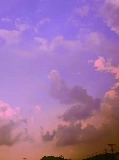 最近,北京的云彩很漂亮.