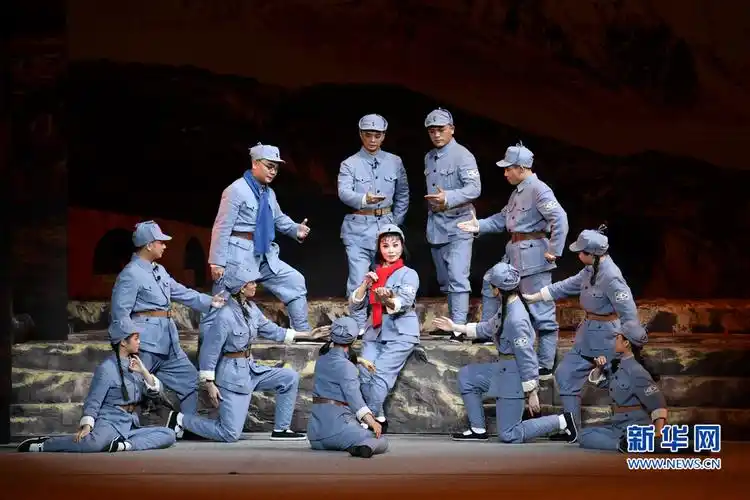 安溪高甲红色剧目《莫耶·延安颂》剧照.