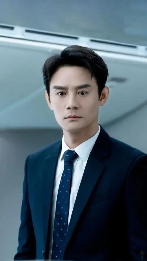 王凯向风而行##王凯顾南亭#顾南亭高清壁纸原图@王凯kkw