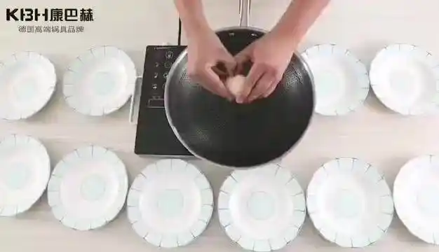 我有一家店,满足你的衣食住行,如果你也想这样,那就跟着我,我将带你飞