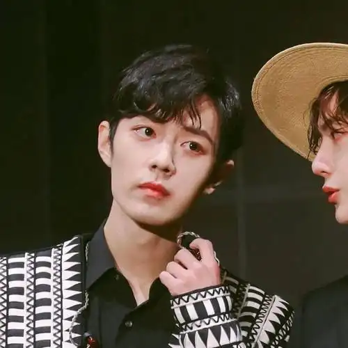 微信头像博君一肖