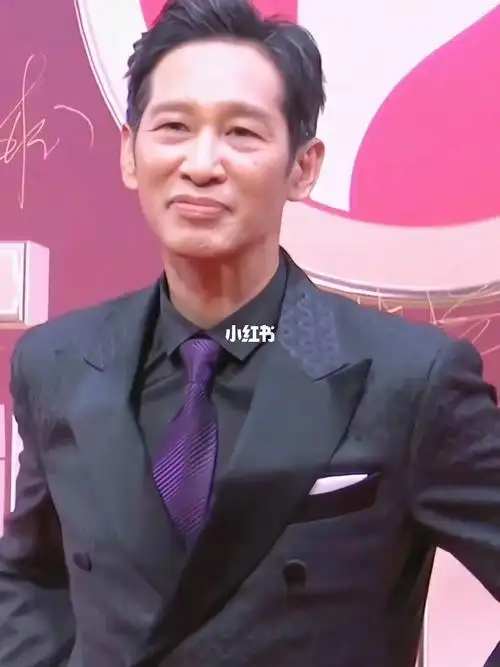 王劲松曾怒批小鲜肉演戏不专业背台词都要夸