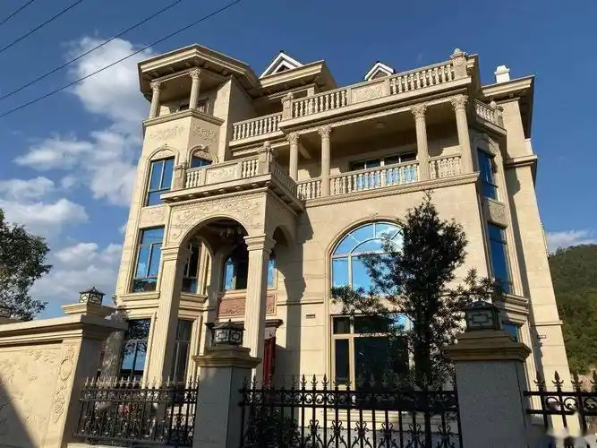 福建农村建别墅有多狂?网友:做梦都不敢想!_豪宅