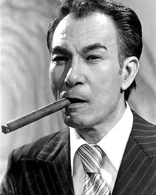 石坚纪念馆图集 - 百姓家谱