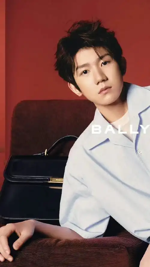 环球人物专栏王源说##王源看我们如何相遇vlog##王源2024龙行绛气