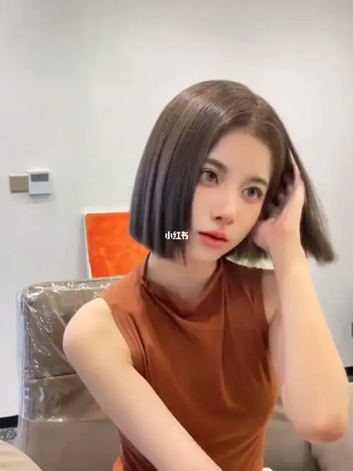 脸小的女生这样剪真的好好看60成都做头发60
