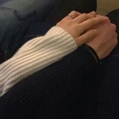 手控情侣头像个性 情侣头像图片大全 -【爱个性】