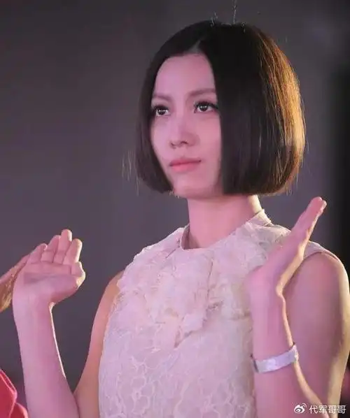 33岁拒绝化疗后病逝,父母的坚守令人泪目|央视|姚贝娜|音乐_新浪新闻