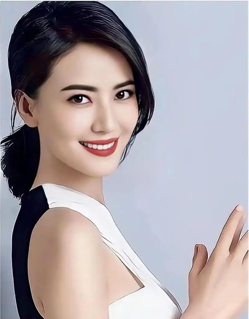 女神高圆圆 #北方有佳人#绝世而独立#长得漂亮的女人#性格也很温柔.