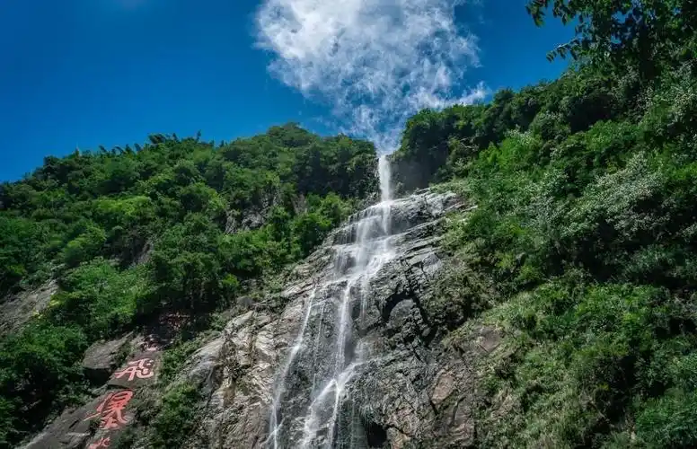 江西热门旅游景点明月山风景区旅游攻略低音号免费语音导游
