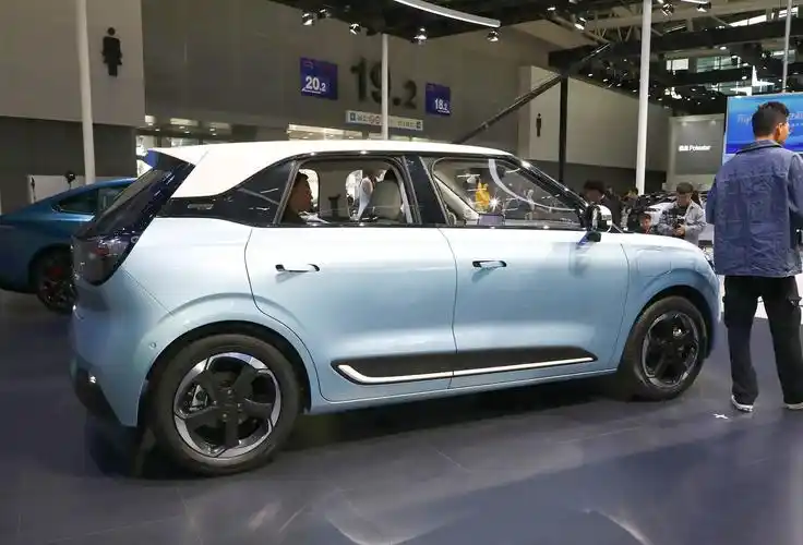 东风纳米01开启预售,续航330/430公里