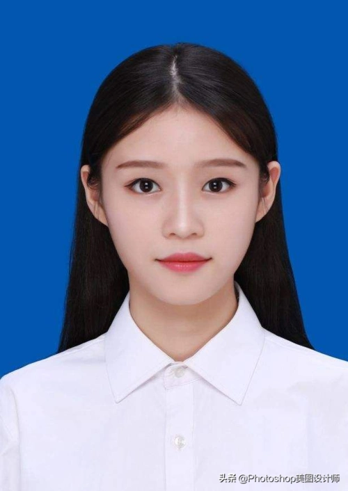 这样既快速又准确的可以换成自己想要的背景色,当证件照复杂的时候,就