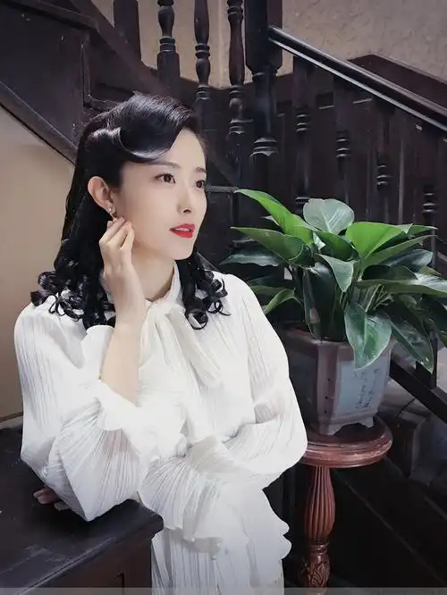 【转载】明星徐百卉