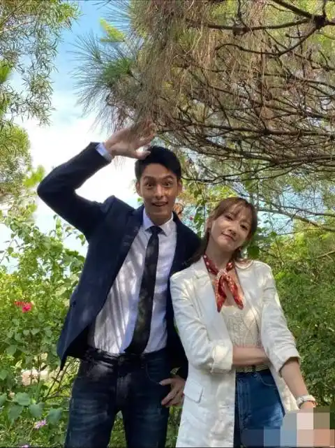 曹佑宁/余玥#曹佑宁分手#追剧少年派的微博视频