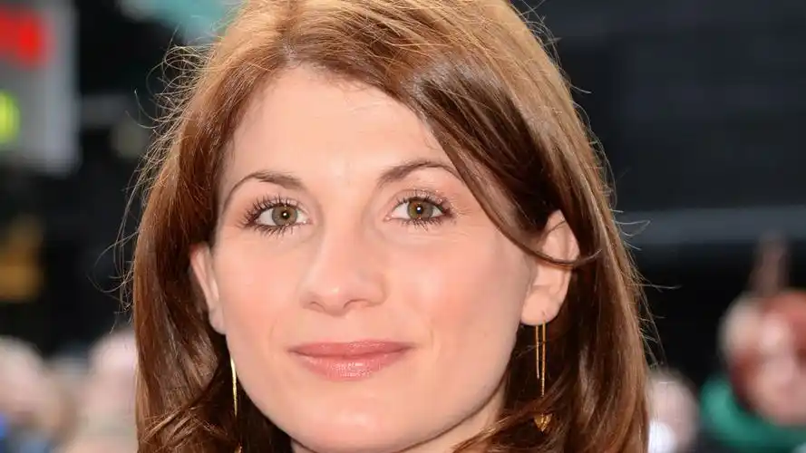 jodie whittaker is doctor who: dorset-set broadchurch actress