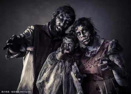 美女为了再见上母亲一面遭遇无脸鬼缠身囚禁强行被迫做交易