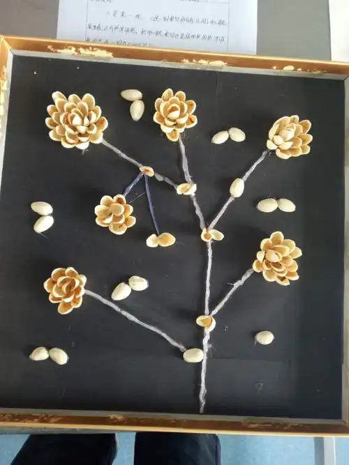 县幼儿园教师技能——-创意作品展示活动:老师们用废旧材料制作而成的