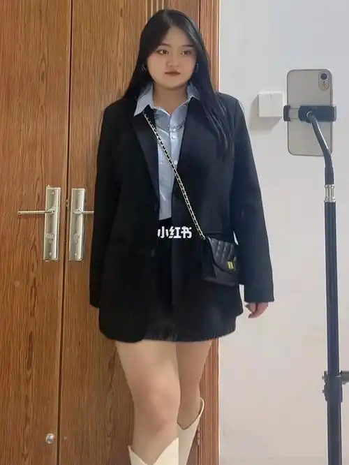 微胖女孩穿搭160cm130斤