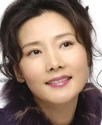 何赛飞:这辈子就谈了一次恋爱(组图)(2)