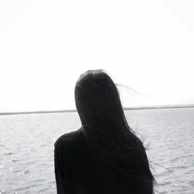 美女背影头像唯美图片 高清唯美的美女背影头像图片_女生头像_美头网