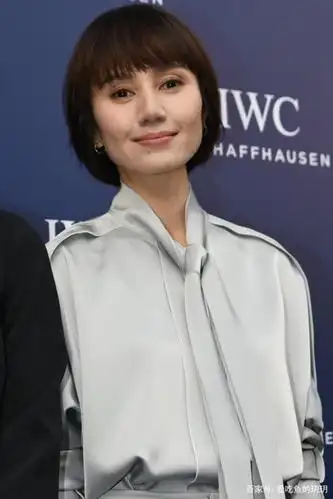 女神袁泉个人照片美美的女人味