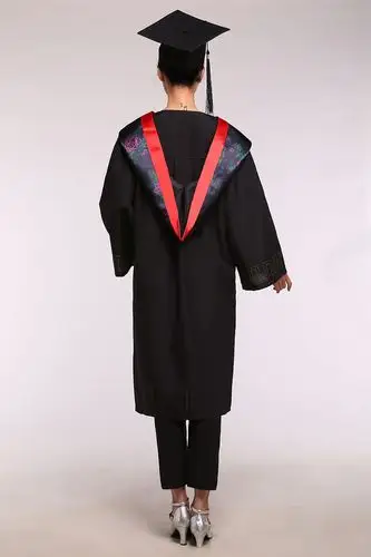 男女通用博士服 毕业典礼照硕士帽学士服套装 毕业演出服定制批发