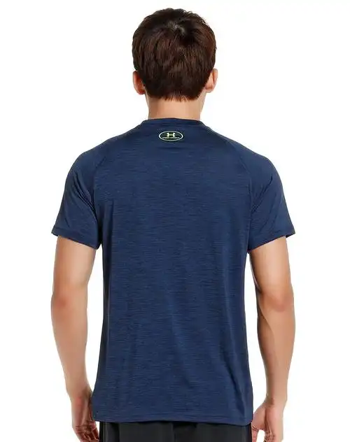 轻薄透气 男款深蓝色圆领短袖t恤 排汗快干