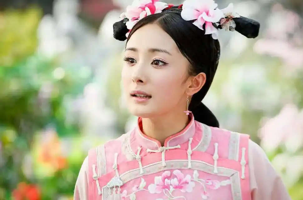 诡异的笑脸图片大全(娱乐圈嘴巴奇怪的7位女星) - 赤虎壹号