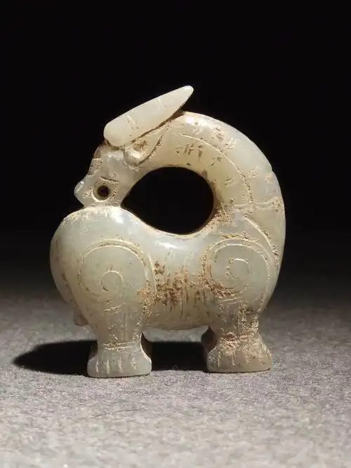 高古玉老玉商周时期玉器青花籽料