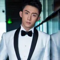 微信头像黄景瑜,个人写真西装帅气照片